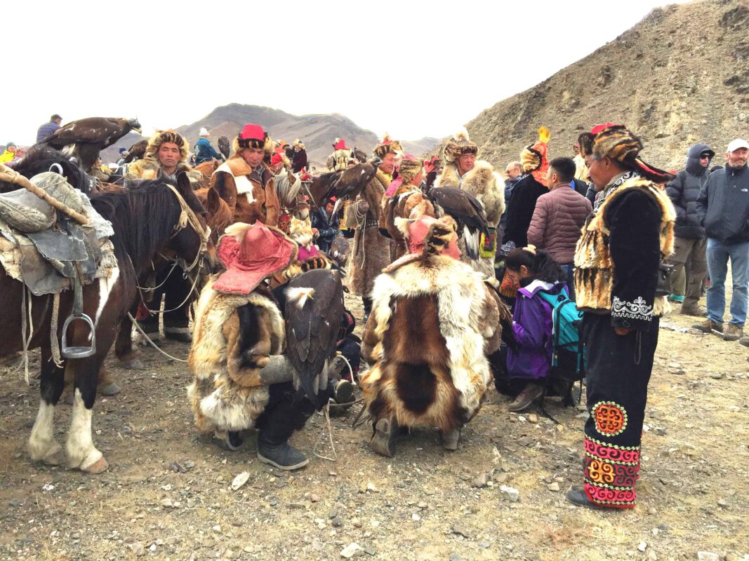 TRAVEL VISUAL DIARY EAGLE HUNTERS INSIDE NAADAM FESTIVAL 13