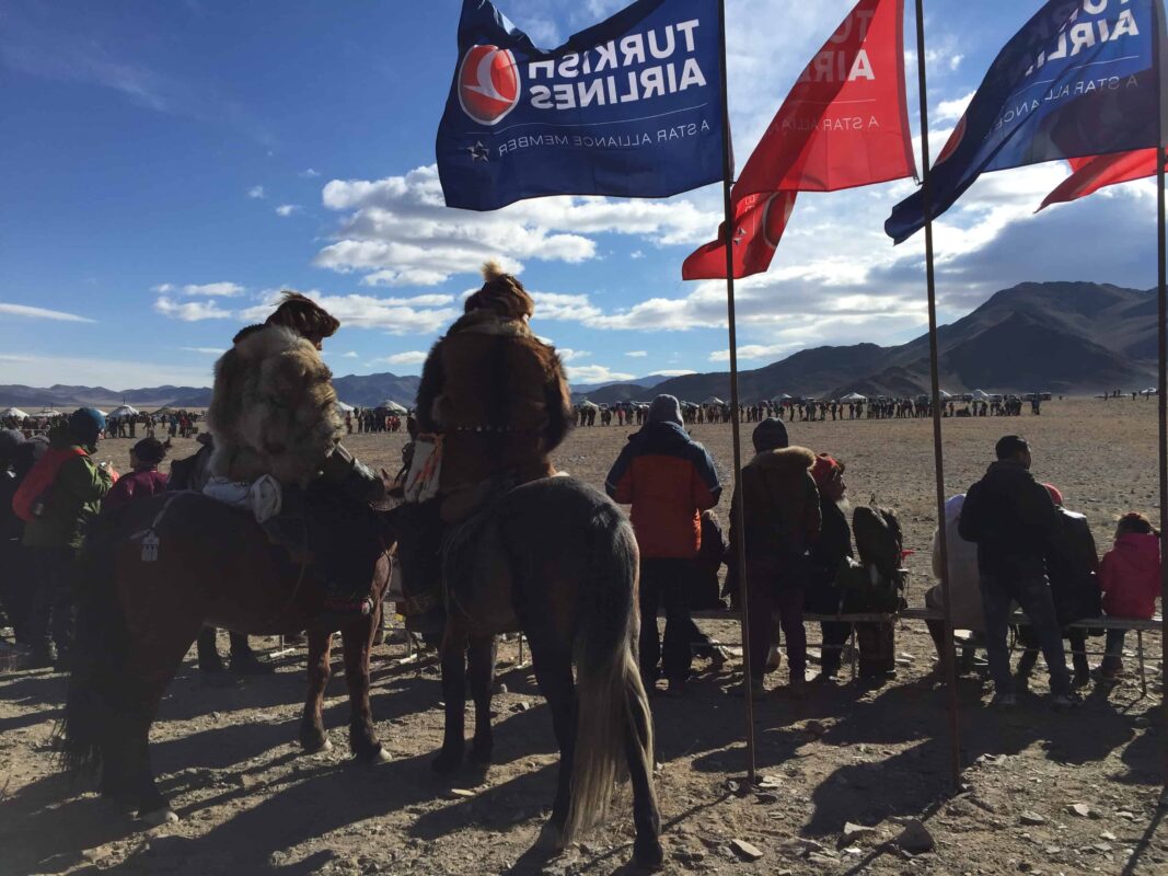 TRAVEL VISUAL DIARY EAGLE HUNTERS INSIDE NAADAM FESTIVAL 25