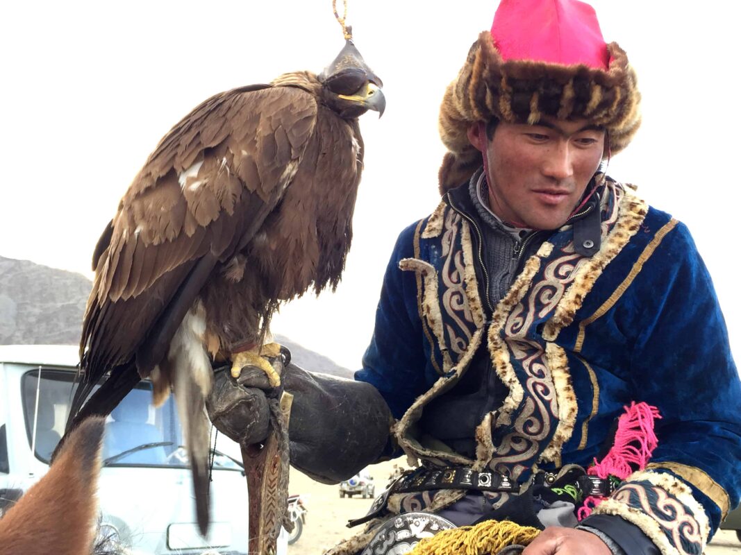 TRAVEL VISUAL DIARY EAGLE HUNTERS INSIDE NAADAM FESTIVAL 30