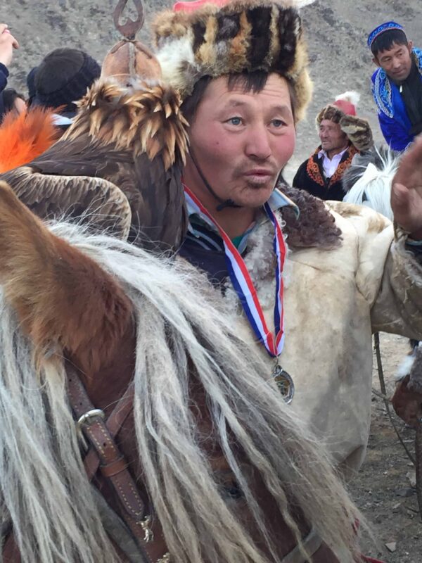 TRAVEL VISUAL DIARY EAGLE HUNTERS INSIDE NAADAM FESTIVAL 51