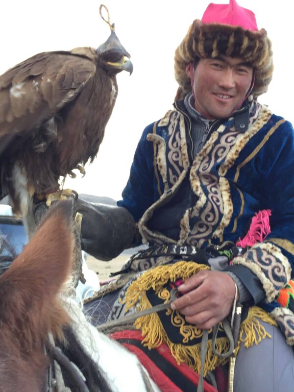 TRAVEL VISUAL DIARY EAGLE HUNTERS INSIDE NAADAM FESTIVAL 53