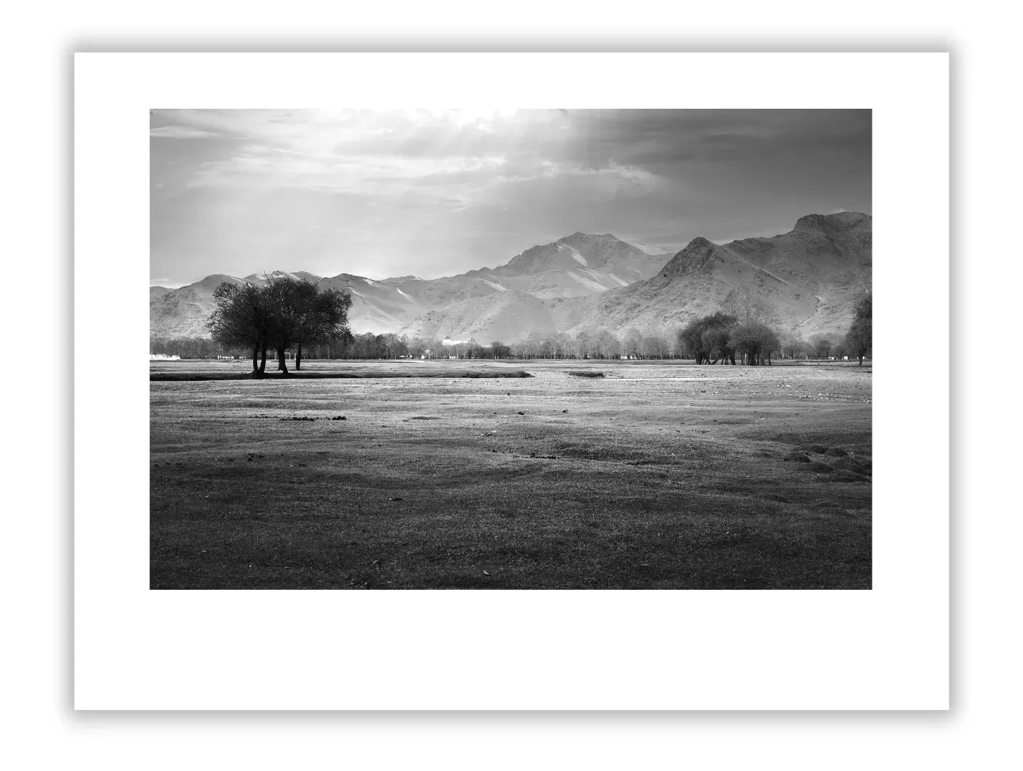 3 1.4 1 ORIENTATION Black and White Photographs 3 X 2 COUNTRYSIDE MOUNTAIN LANDSCAPE Mongolia L1006943 2016